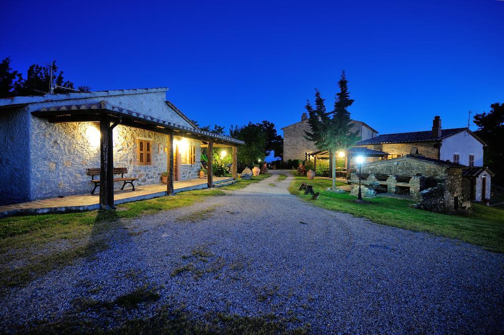 Agriturismo I Monti Semproniano Ngoại thất bức ảnh